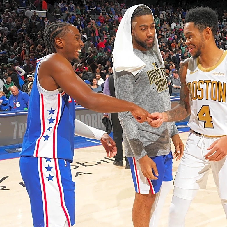 NBA Trade and Signing Tracker: Simons Heads to Philly
