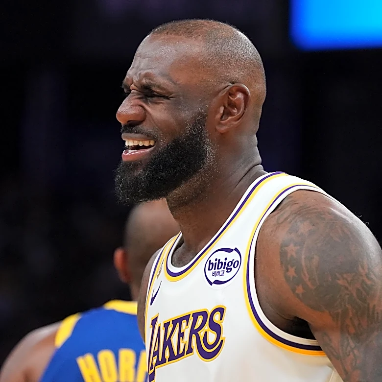 Report: Dubs not at the top of LeBron’s short list; Cavs remain in race