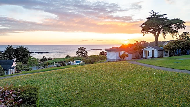 The Daily Hilario: Come out to the coast…