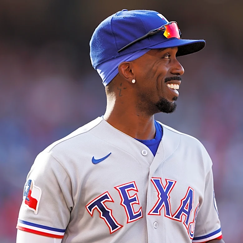 Braves sign Andrew McCutchen to MiLB deal