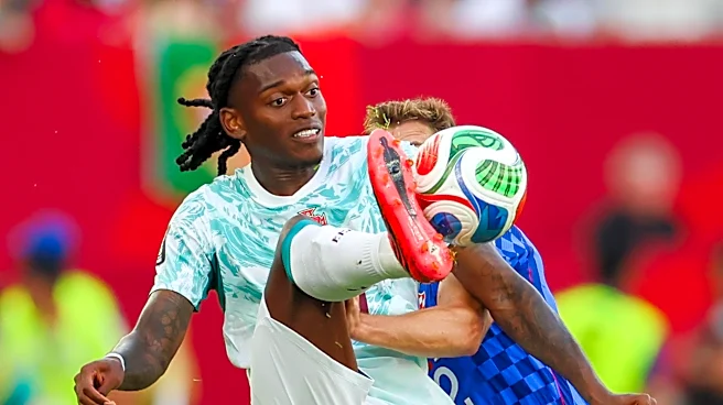 REPORT: Jorge Mendes pushing deal to bring Rafael Leao to Tottenham