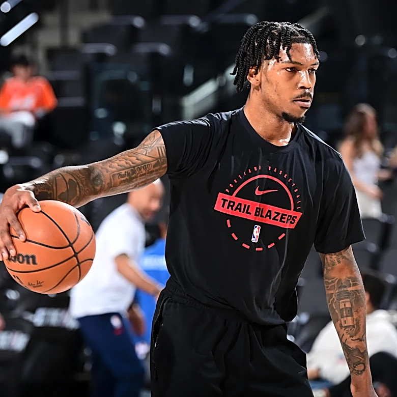 Report: Sixers sign Caleb Love to two-way contract