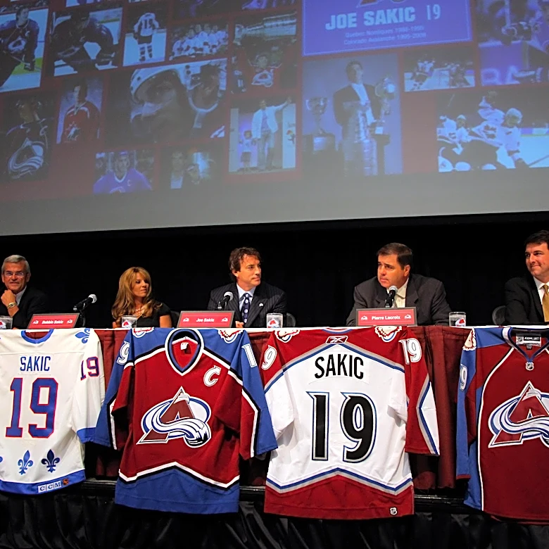 Avalanche Bests and Blursts: 2005-2010