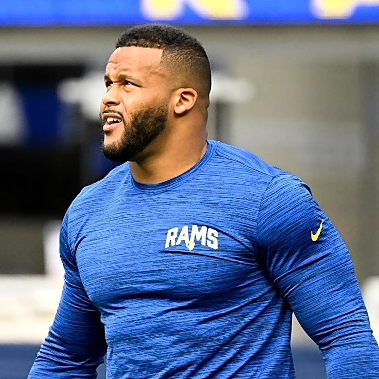 Aaron Donald teases Rams return (again)