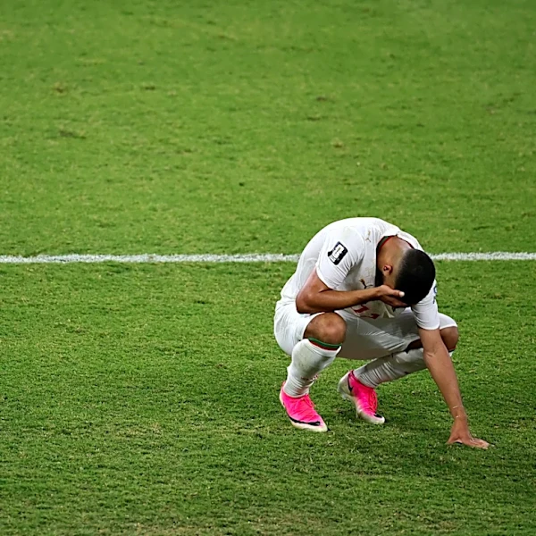 Breaking: Ismael Saibari immediately injured after confirming move to Bayern Munich