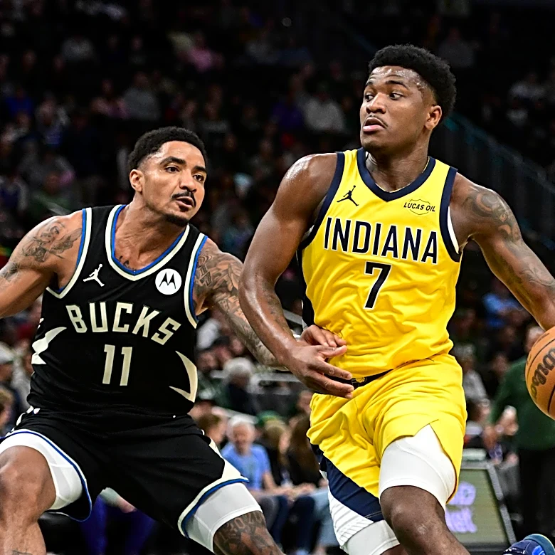 Bucks sign Kam Jones to two-way deal