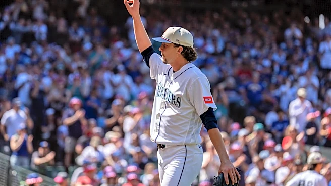 Mariners hold 4th of July BBQ, smoke Blue Jays 11-0