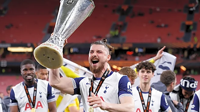 Spurs, Fiorentina agree loan-to-buy deal for Radu Dragusin