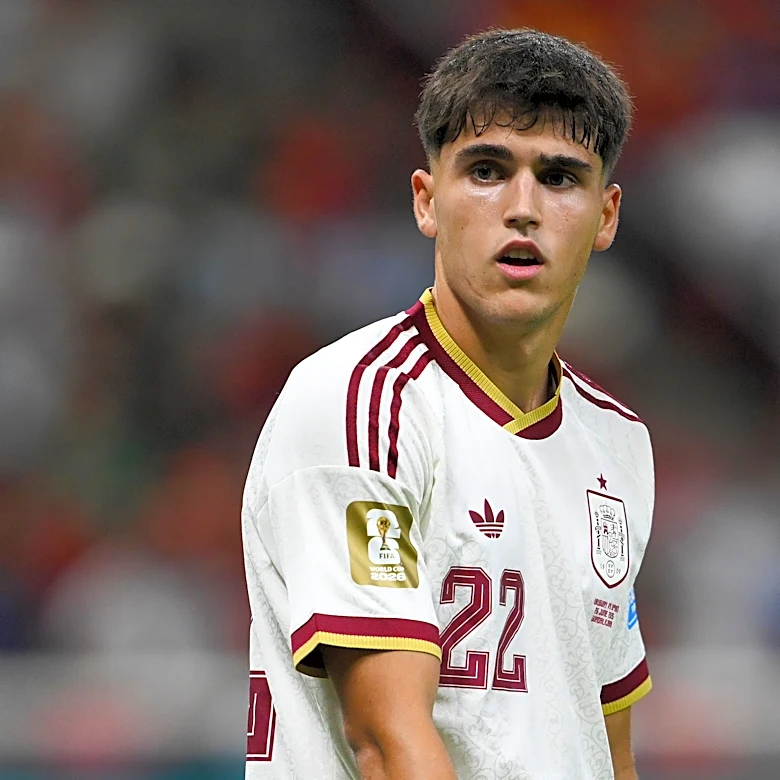 ‘Absolute confidence’ – Spain boss talks Pau Cubarsi vs Cristiano Ronaldo ahead of Portugal clash