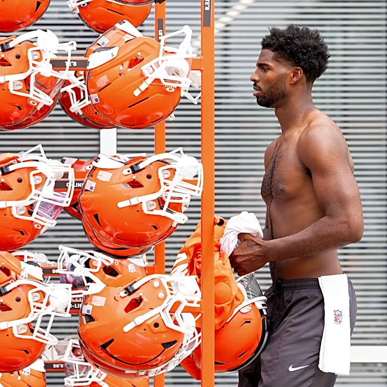 Daily Dawg Chow (7/6): How do these rumors get started?
