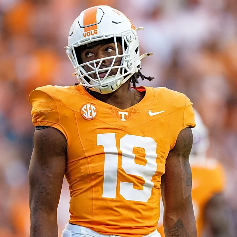 Film Session: Joshua Josephs’ Path to the Commanders’ Pass-Rush Rotation