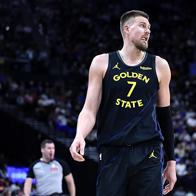 SB Nation Reacts: The Kristaps Porzingis extension