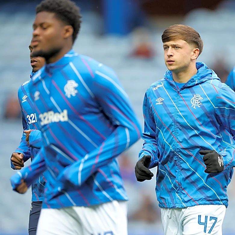 Athletic: Dortmund keen on Moore loan