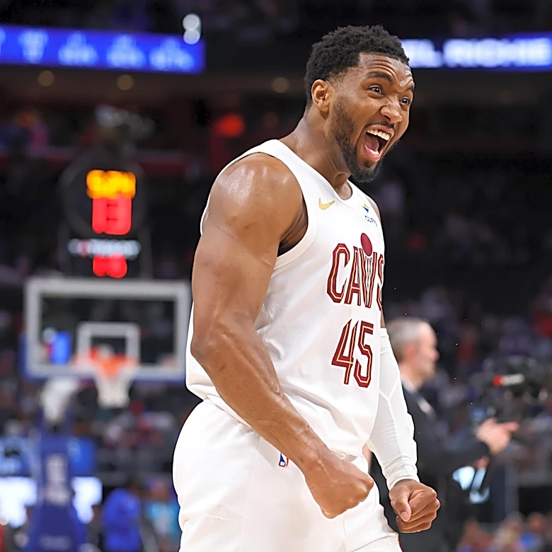 NBA Trade and Free Agency Tracker: Donovan Mitchell Goes Max