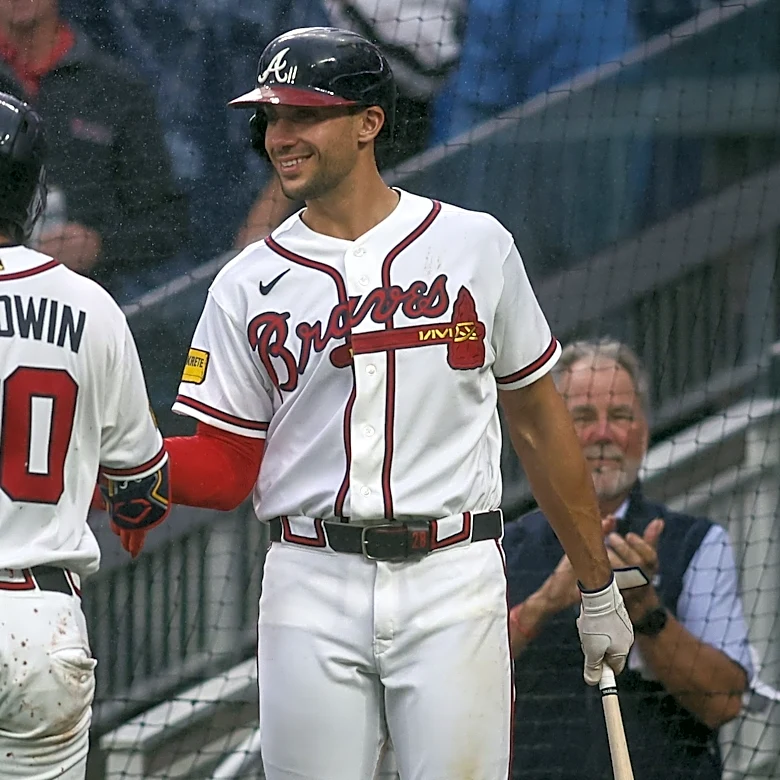 Braves stick with same lineup as they face the Pirates
