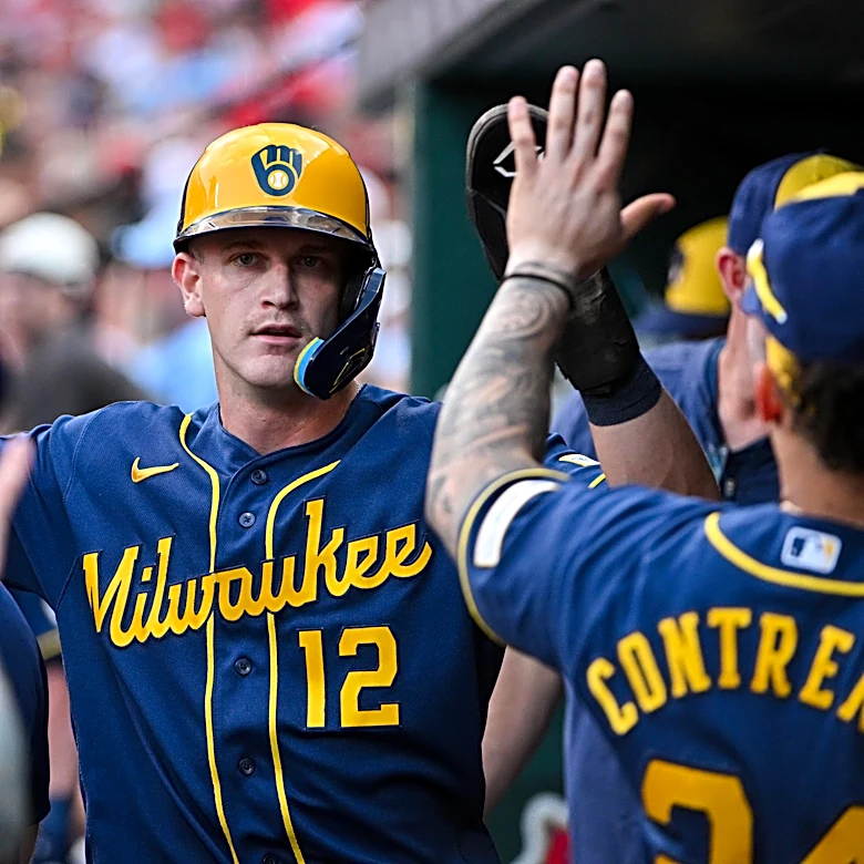 St. Louis Cardinals Bullpen Clobbered by Brewers to Sweep Doubleheader