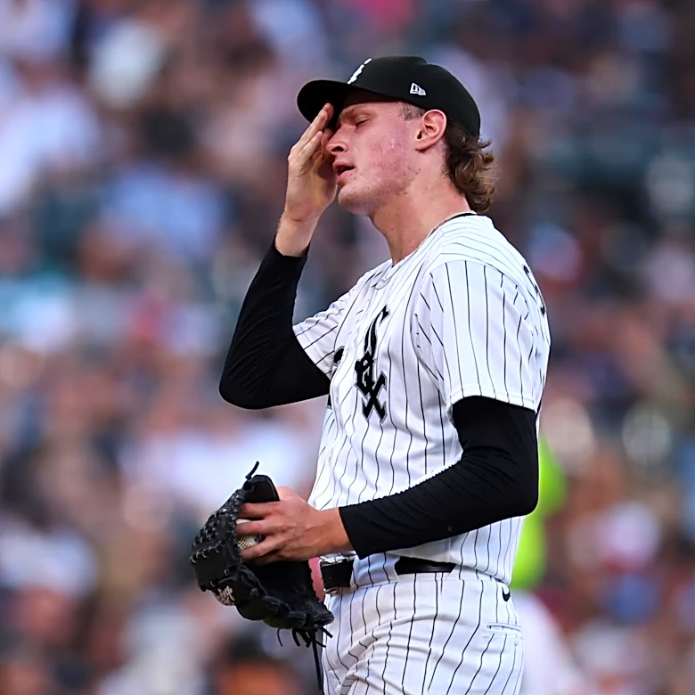 Fair or foul? White Sox drop series opener to Red Sox, 8-1