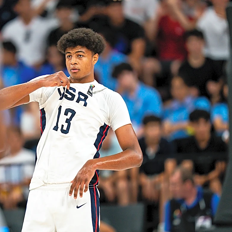 JoJo Arrives In Cameron