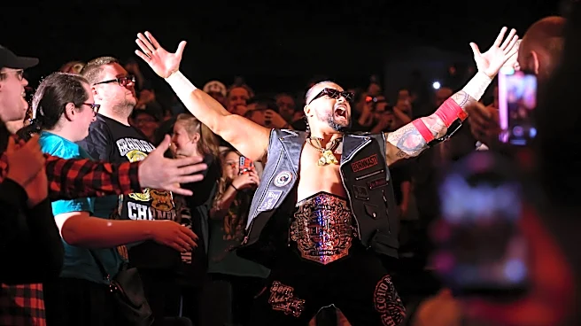 Mike Santana teases his next move with a date
