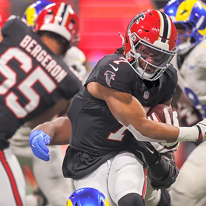 How will the Falcons offense change under Kevin Stefanski? ft. avy3n: Falcoholic Live, Ep380