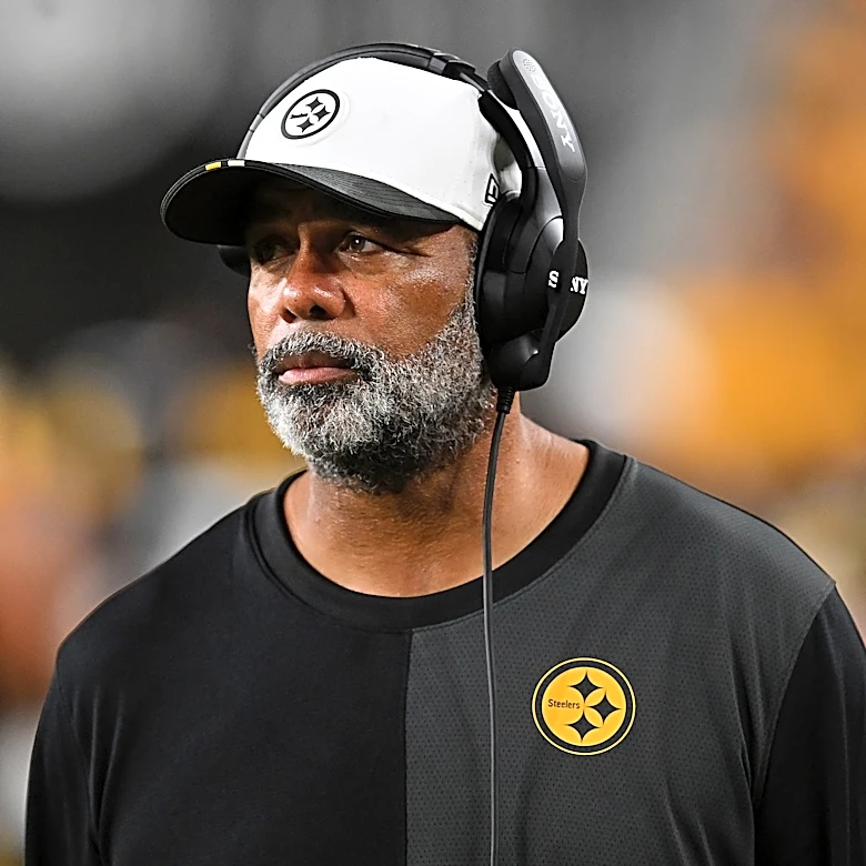 Former Steelers safety throws shade at Teryl Austin