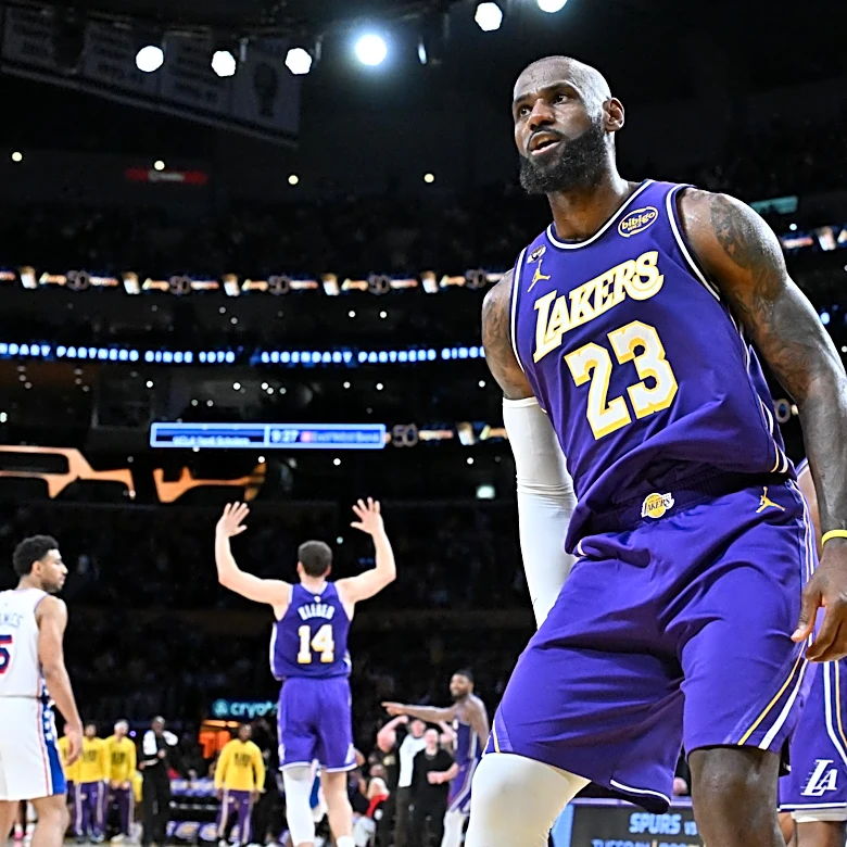 There ‘isn’t a timetable’ for LeBron James’s free agency decision