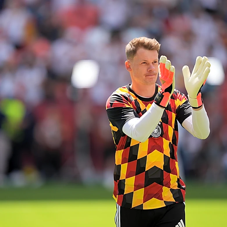 Official: Alexander Nübel completes move from Bayern Munich to Beşiktaş