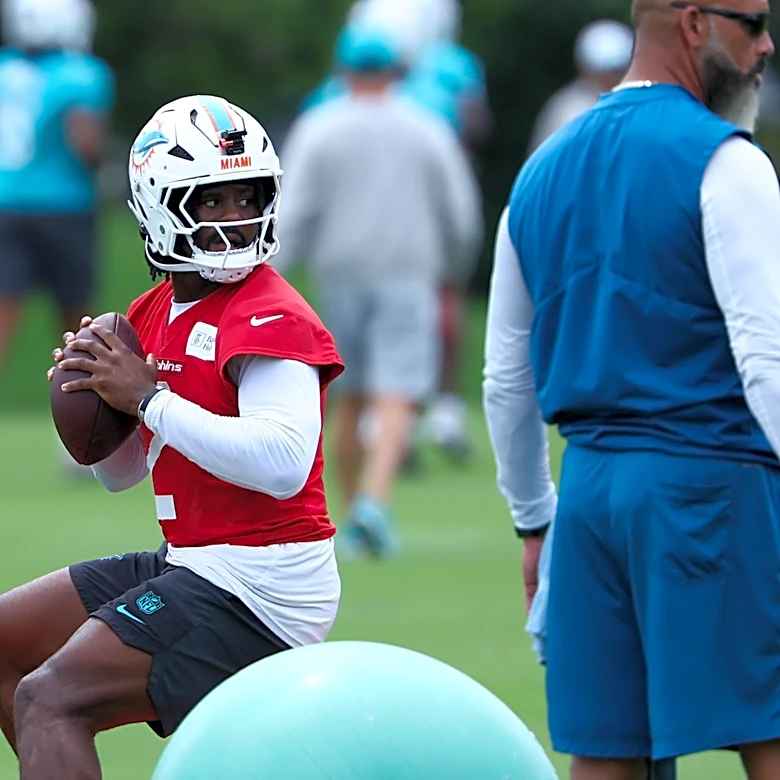 Dolphins Fans Sound Off On Malik Willis’ Developmental Direction