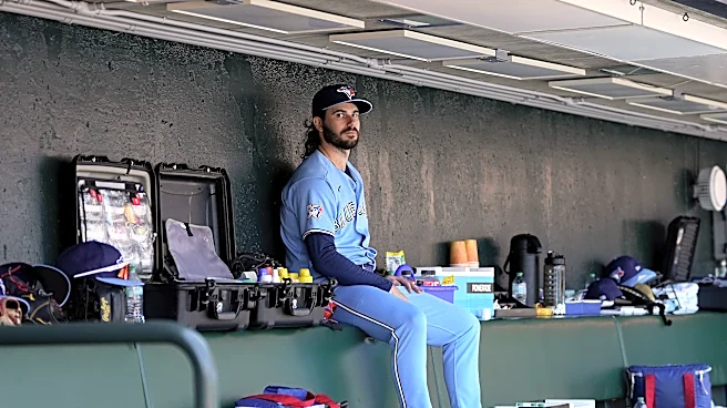 Dylan Cease takes no-hit bid into 9th as Blue Jays crush Giants