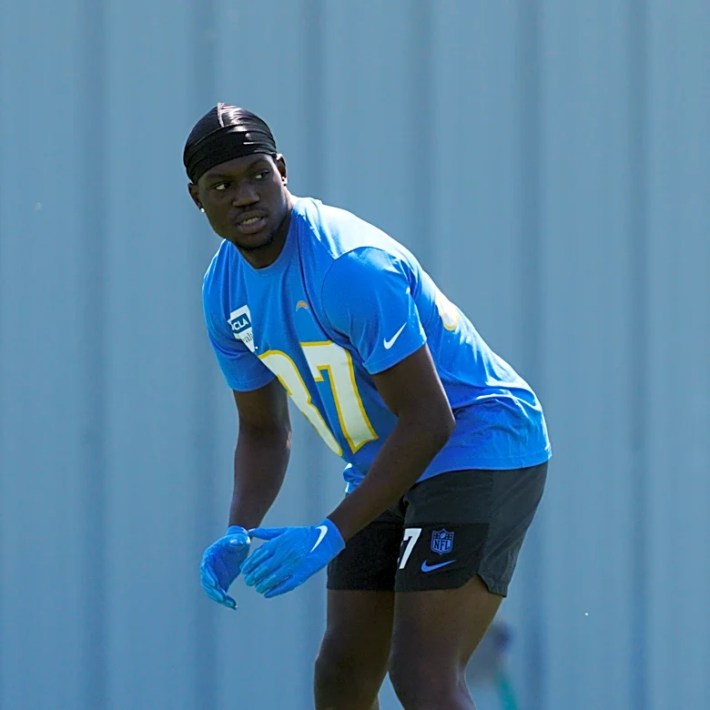 Los Angeles Chargers Roster: Isas Waxter, CB, scheme fit, 2026 outlook