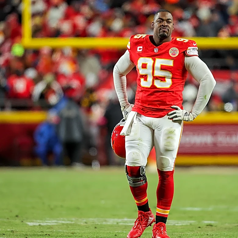 ESPN survey ranks Chris Jones as NFL’s fourth-best defensive tackle