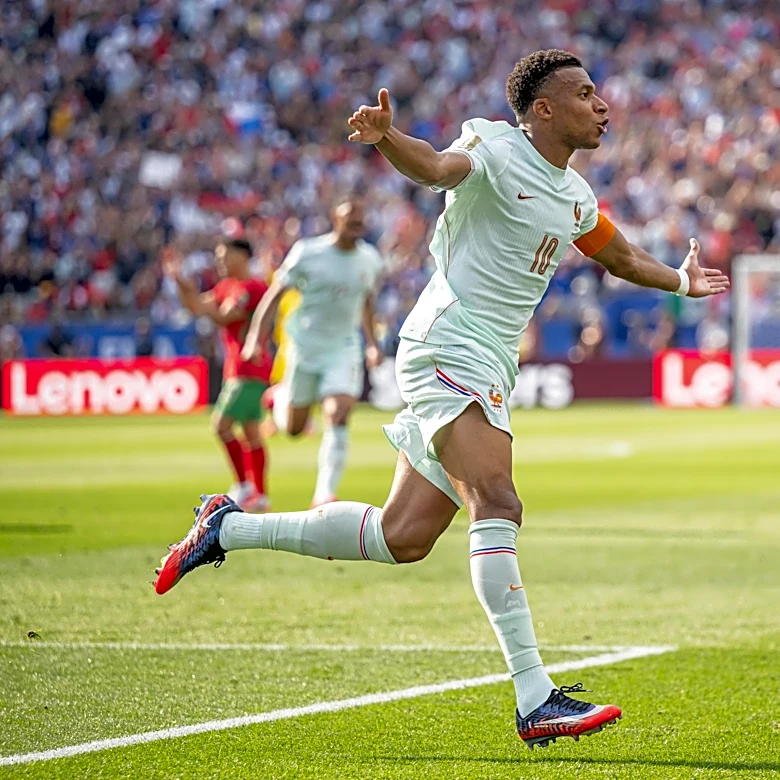 Mbappé misses penalty, scores, assists and gets injured as France beat Morocco
