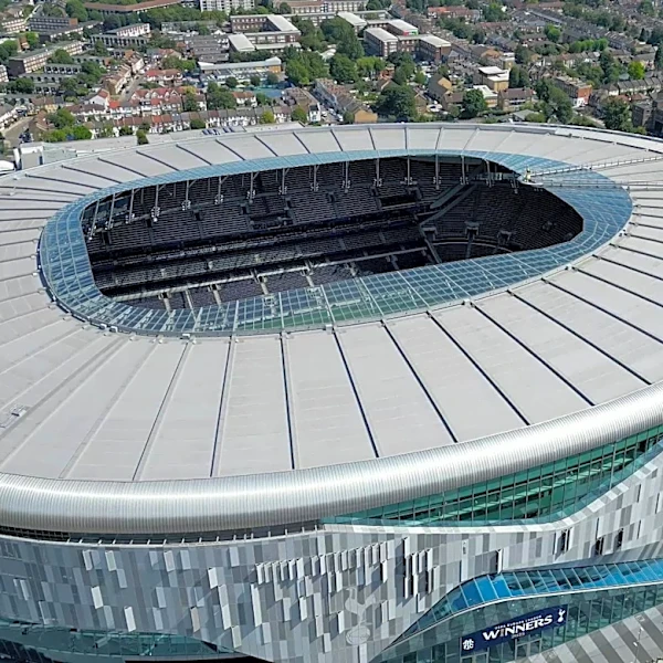 Tottenham plans to cover stadium roof with solar panels