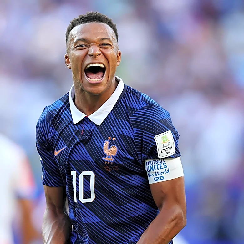 Kylian Mbappé sets records with France in the FIFA World Cup