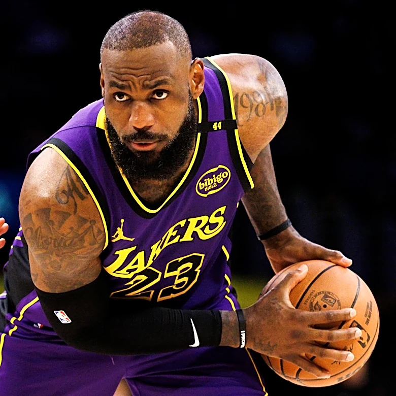 LeBron James has only directly spoken to one front office so far