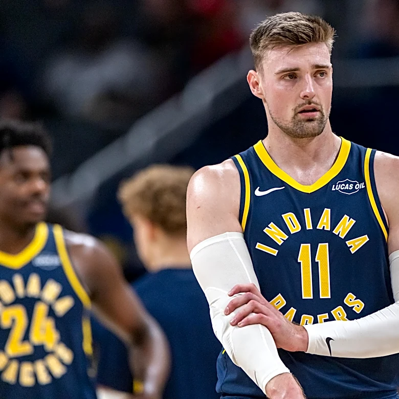 Trail Blazers Claim Micah Potter Off Waivers