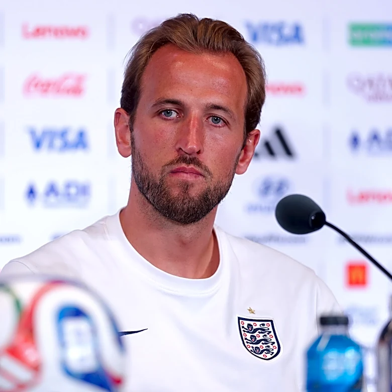 Harry Kane does best to not poke the Viking — Erling Haaland