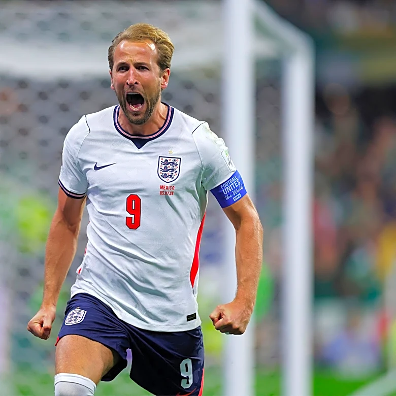 Bayern Munich News: Tottenham Hotspur, Real Madrid, FC Barcelona all hunting FC Bayern’s Harry Kane; PSG eyeing big move?; and MORE!