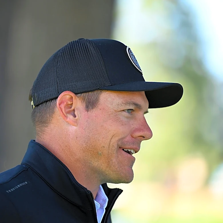 KOC’s Coach-Speak, the QB Battle, and Vikings Legends Dominate