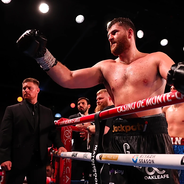 Johnny Fisher signs with Zuffa, fights on September 26