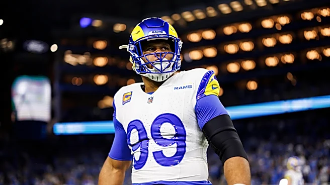 Aaron Donald inches closer to Rams return