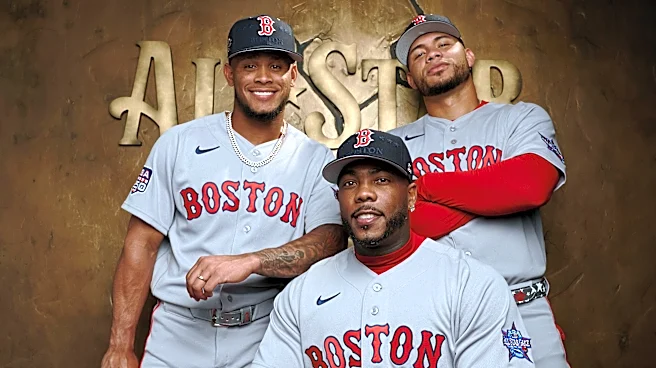 Willson Contreras, Ceddanne Rafaela & Aroldis Chapman take the field for Red Sox in the All-Star Game