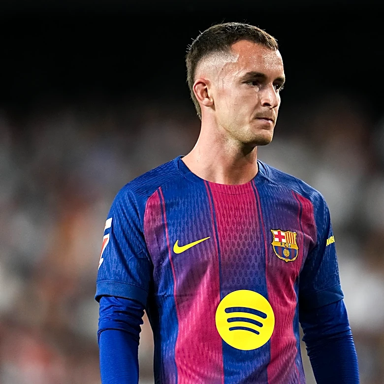 Marc Casadó: If someone wants me to leave Barcelona, tell me