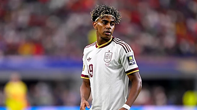 Is Lamine Yamal injured? Spain boss Luis de la Fuente offers update after Barcelona star spotted limping