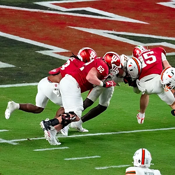Klint Kubiak isn’t scared of the QB sneak