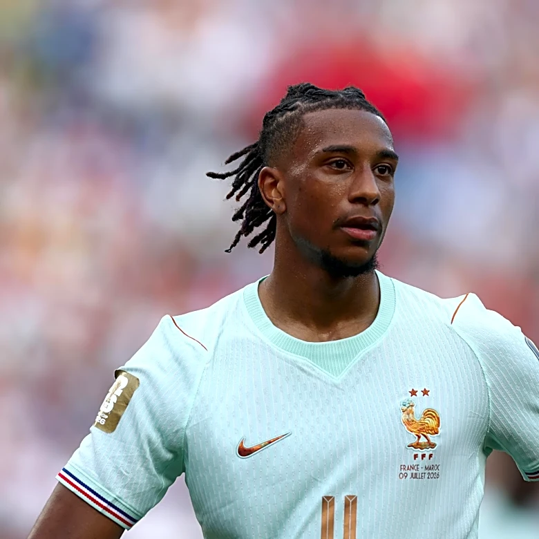Bayern Munich News: Does Michael Olise want a move to Real Madrid?; Spain phenom marvels at shutdown of France; Bayern still eyeing BuLi midfielder...