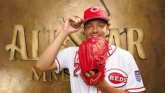 Burns, Reds agree to $105M extension