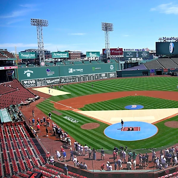 Scorchin’ Sox kick off second half with Fenway double header vs. Rays