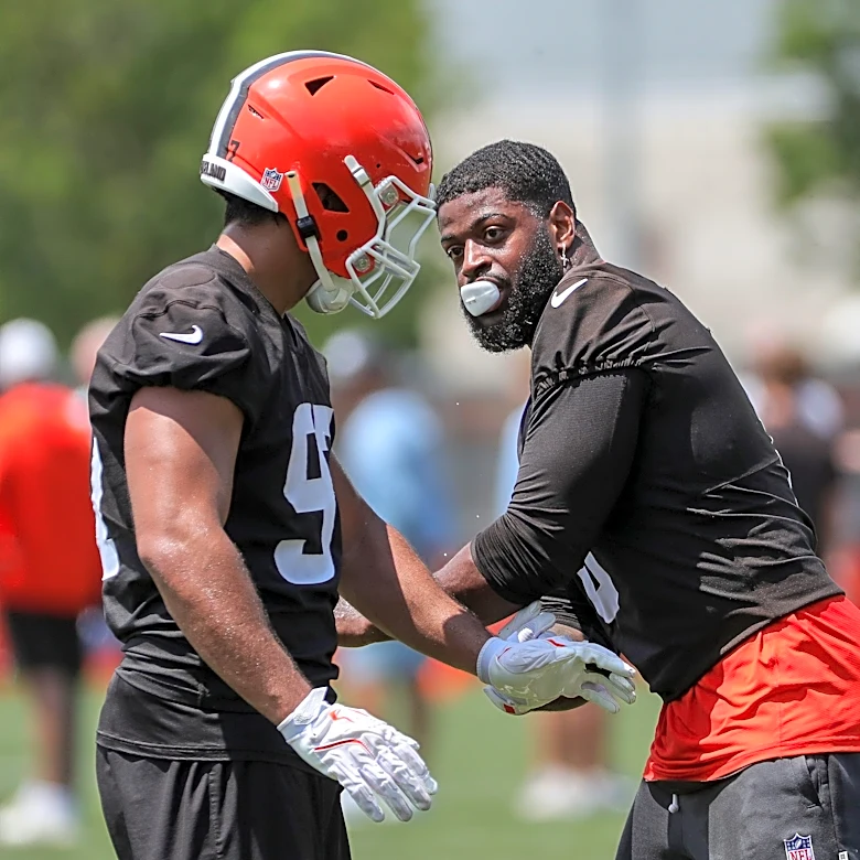Browns roster: Defensive end depth chart and expectations