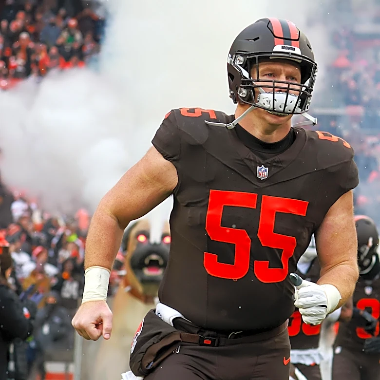 Ravens roundtable: instant reactions to Ethan Pocic signing